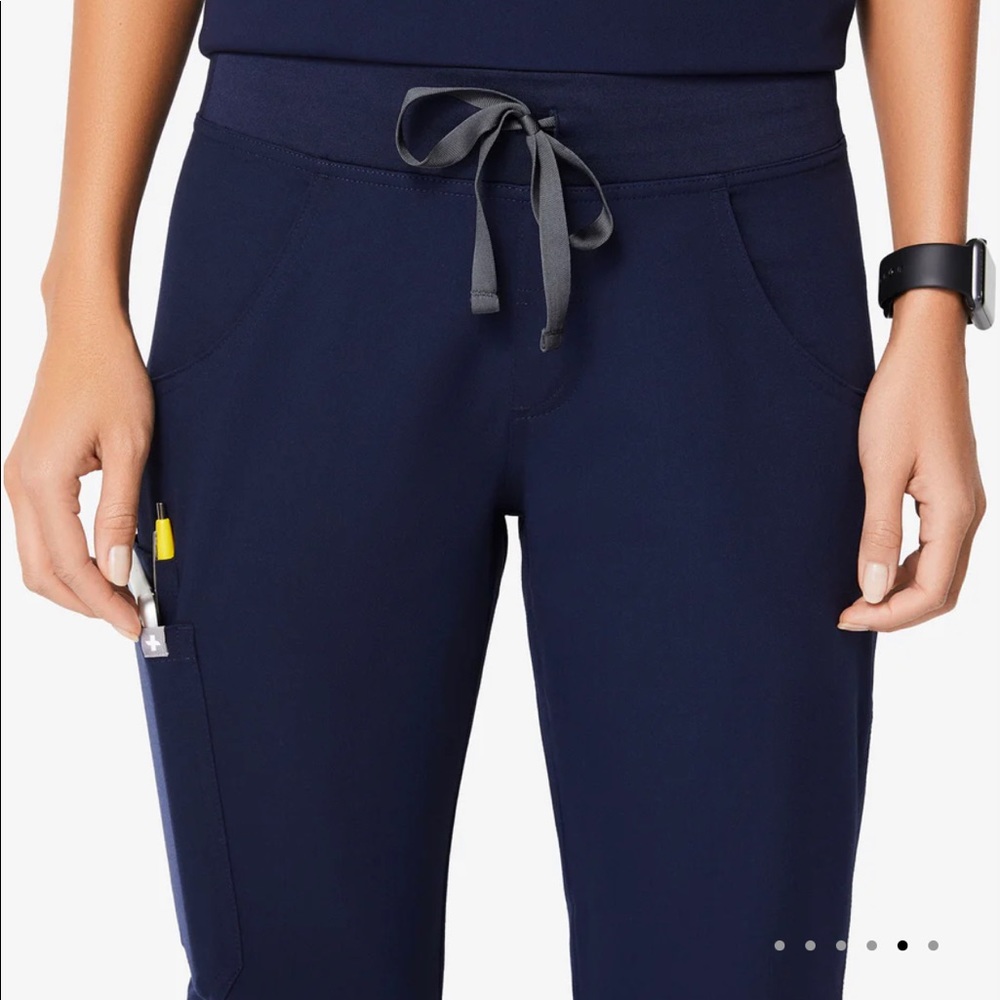 FIGS Kade cargo scrub pant S NAVY BLUE REGULAR